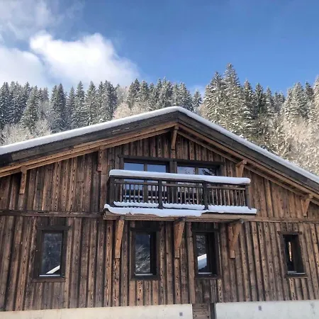 Beautiful, Quality Spacious With Easy Access To Slopes 아파트